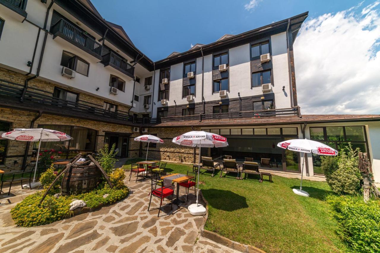 & Holidays - Free Parking Hotel Bansko