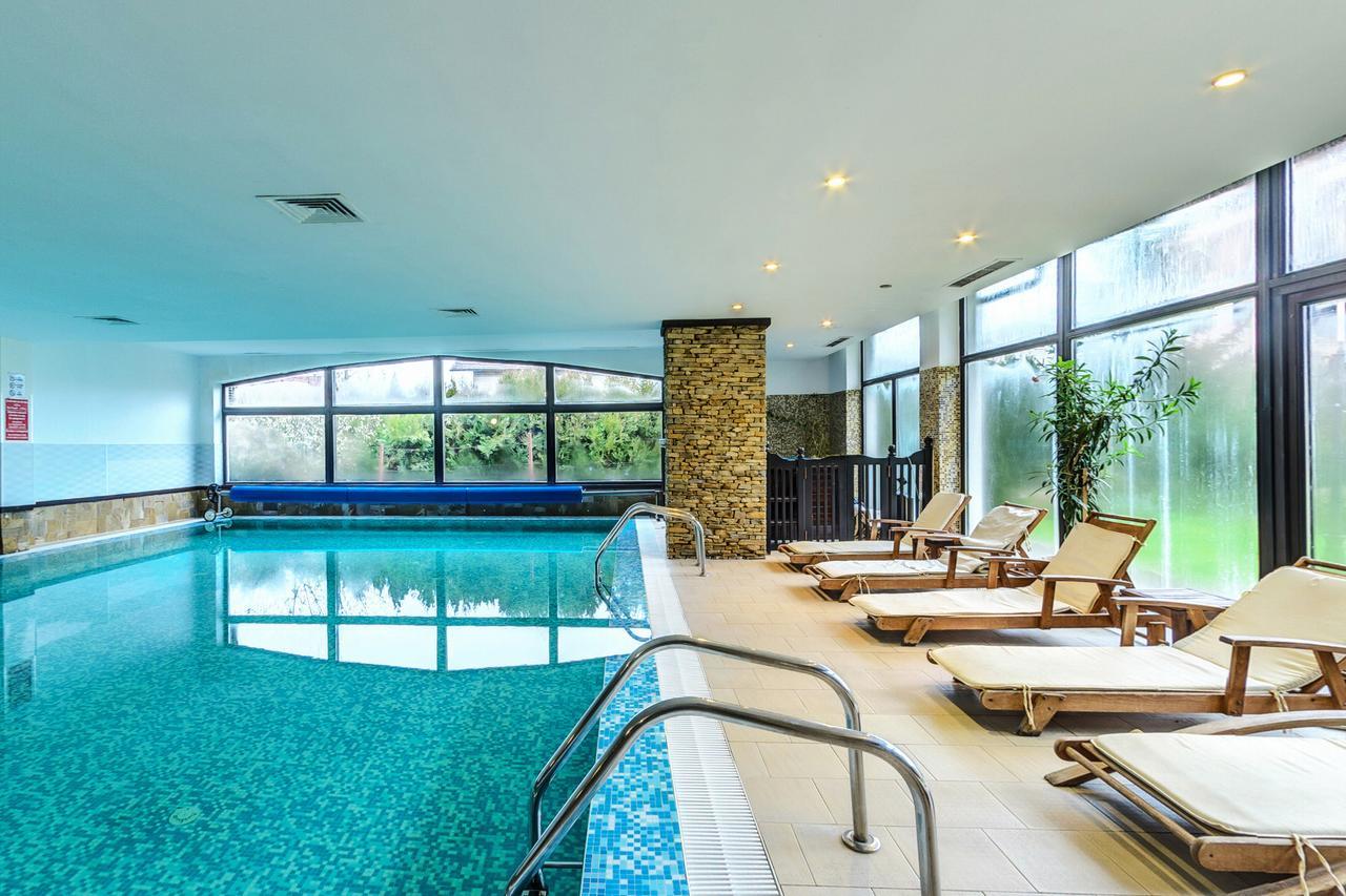 Hotel & Holidays - Free Parking 4*